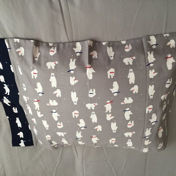 🐻❄️Flannel Pillowcases - Picture 4 of 9